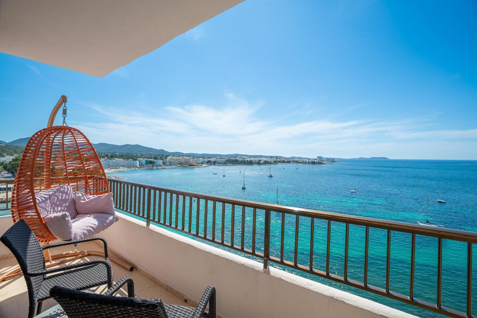 Nyx Hotel Ibiza By Leonardo Hotels-Adults Only Sant Antoni de Portmany Dış mekan fotoğraf