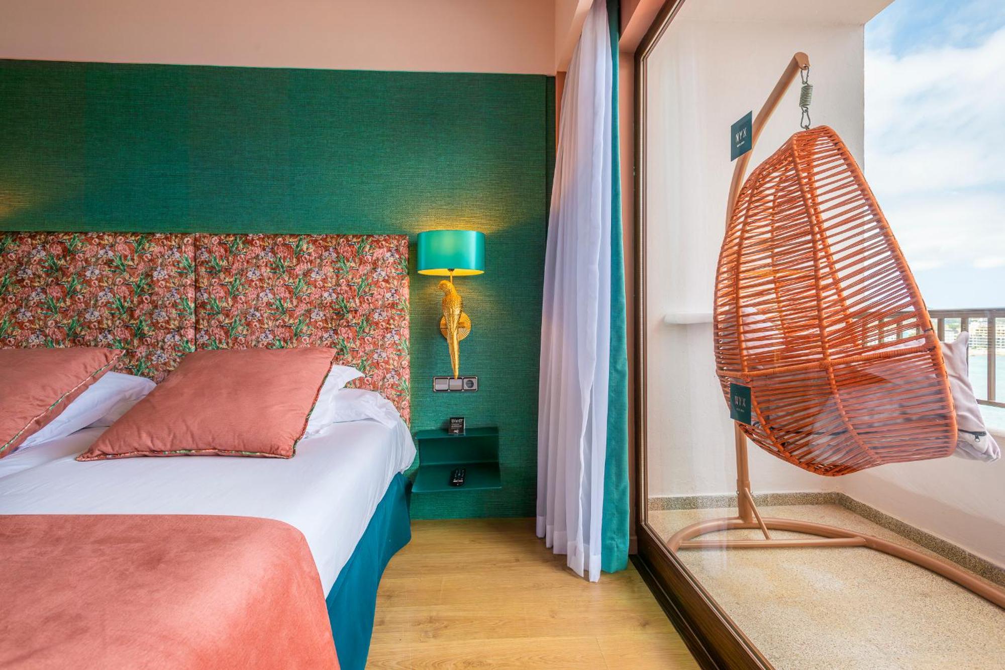Nyx Hotel Ibiza By Leonardo Hotels-Adults Only Sant Antoni de Portmany Dış mekan fotoğraf