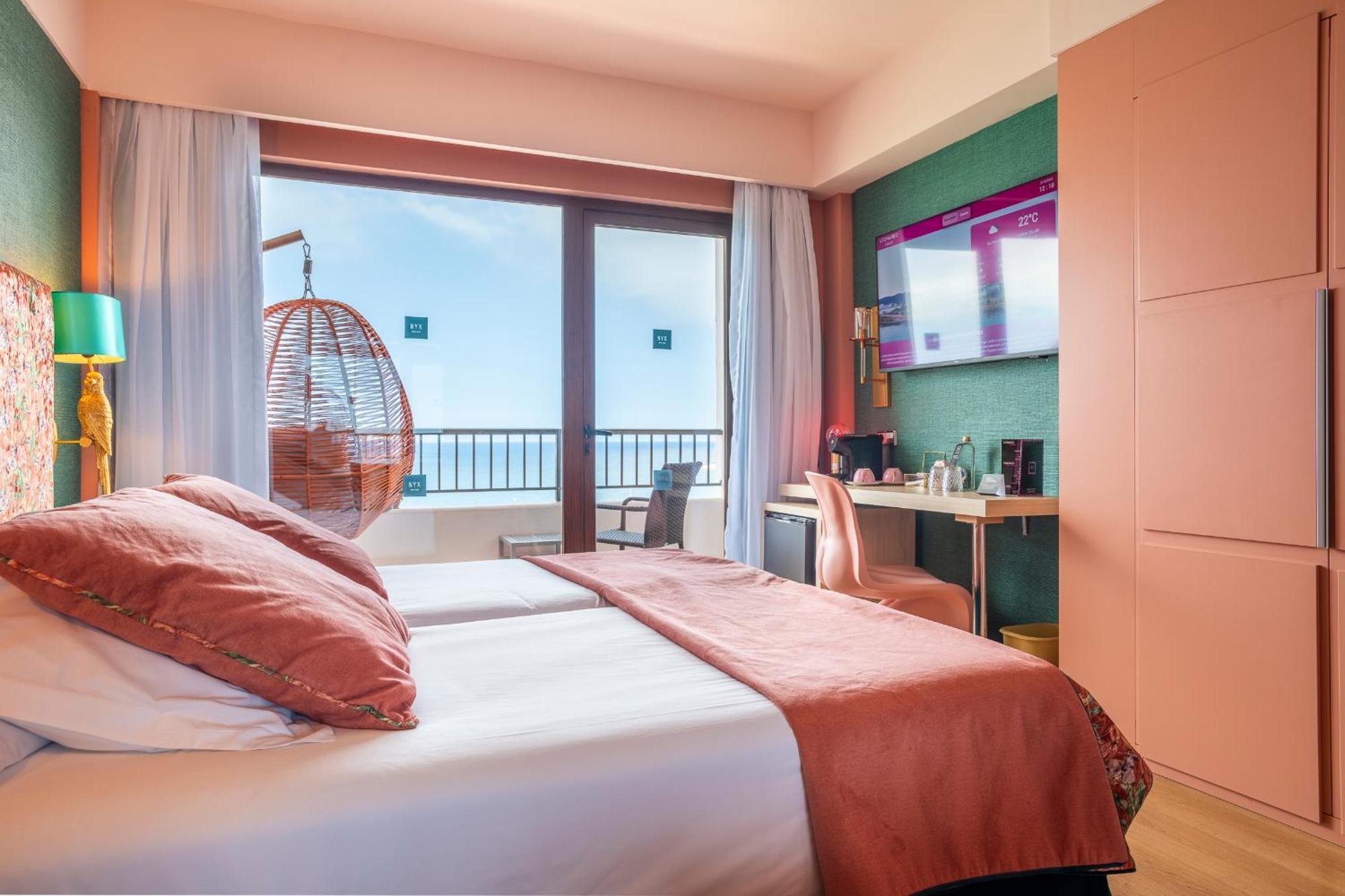 Nyx Hotel Ibiza By Leonardo Hotels-Adults Only Sant Antoni de Portmany Dış mekan fotoğraf